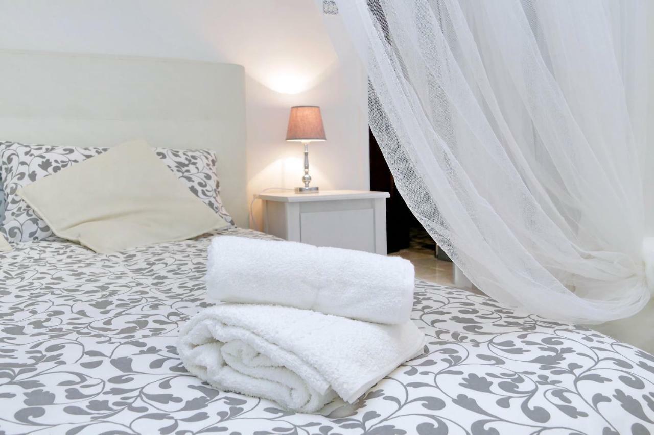 Bbhome Trastevere Station White Chic Apartment โรม ภายนอก รูปภาพ