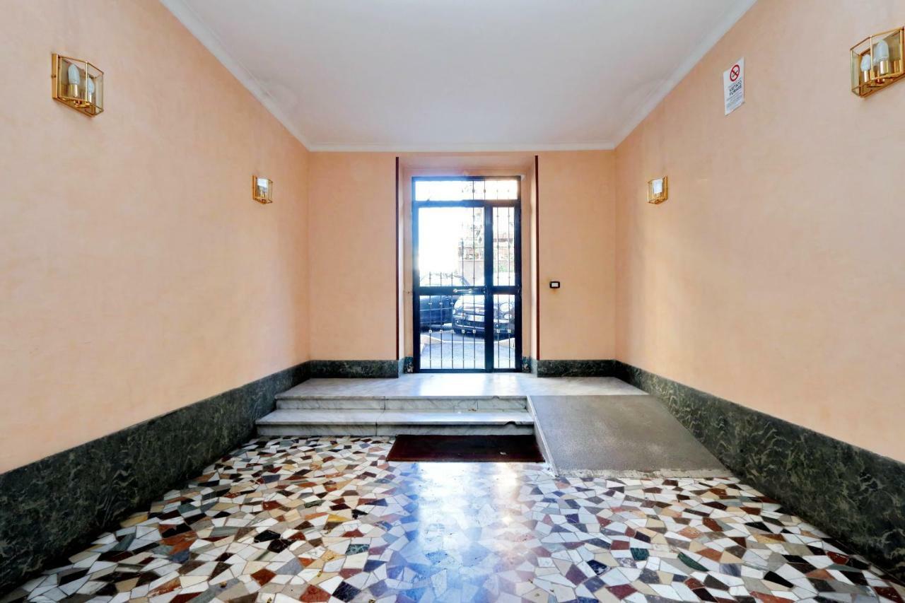Bbhome Trastevere Station White Chic Apartment โรม ภายนอก รูปภาพ